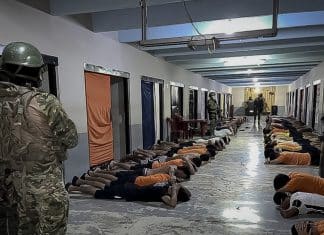 Graves disturbios en cárcel de Ecuador dejan 15 muertos Las autoridades ecuatorianas informaron de “graves incidentes entre Personas Privadas de Libertad” en la Penitenciaría del Litoral en Guayaquil.