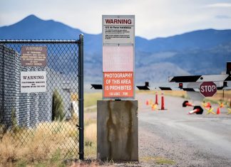 Los lugares más restringidos del planeta Tierra Los lugares prohibidos del planeta Tierra, revelan islas de serpientes y bóvedas que guardan ultra secretos restringidos.