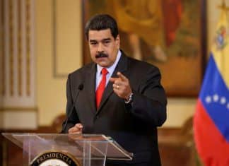 Maduro denuncia el uso de plataformas digitales para atacar a Venezuela El Foro Parlamentario Mundial Antifascista se celebra en Caracas, donde Maduro detalló que “Venezuela fue un experimento”.