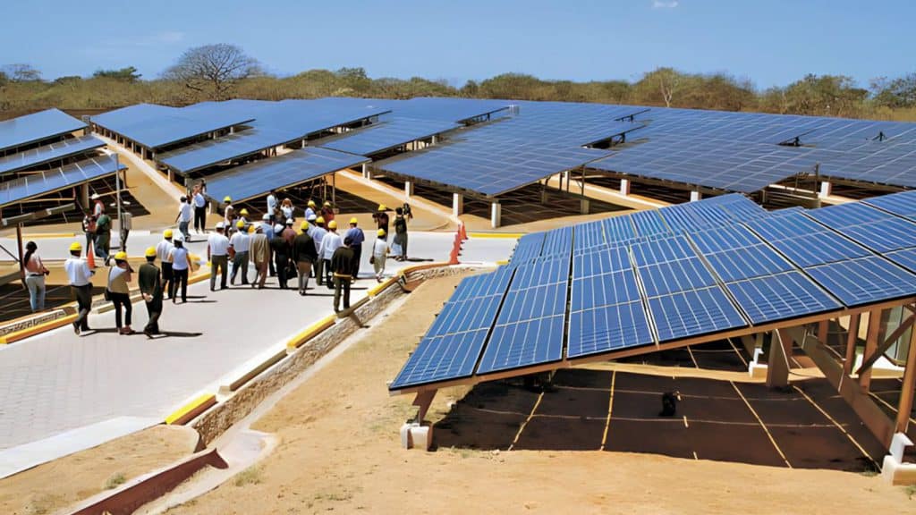 Reducción de combustibles fósiles es implementada por Nicaragua, a través de la construcción de la planta solar “ENESOLAR 2”.