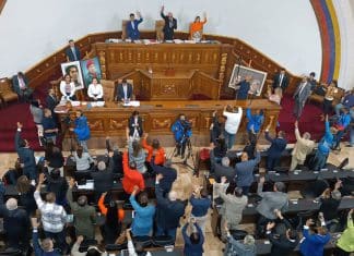 ¿De qué trata la Ley Libertador Simón Bolívar aprobada en Venezuela? Venezuela aprobó por unanimidad la Ley Libertador Simón Bolívar, contra el Bloqueo y en Defensa de la República.