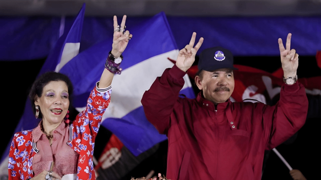 Presidente y Vicepresidenta de Nicaragua reciben amplio respaldo popular de la juventud nicaragüense