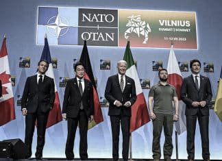 Rusia denuncia a Occidente por ocultar los crímenes de Ucrania Occidente manipula los principios de la Carta de las Naciones Unidas, acusó canciller de Rusia.