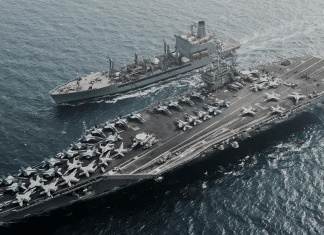 Portaviones y crucero de misiles de EEUU llega a Medio Oriente La misión busca garantizar la estabilidad ante tensiones crecientes.