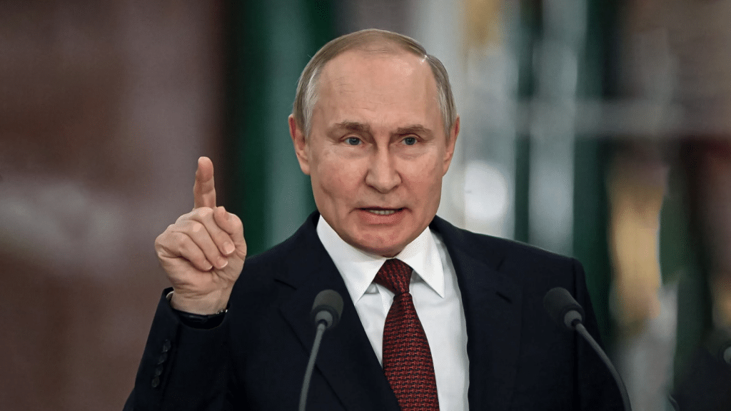 Vladímir Putin asegura que Rusia avanza con firmeza pese a las sanciones y presiones internacionales