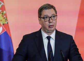 Serbia sostendrá diálogo con EEUU y Rusia ante amenaza de sanciones de Washington Serbia anunció posibles diálogos con Estados Unidos, por la pretensión de imponer sanciones unilaterales.