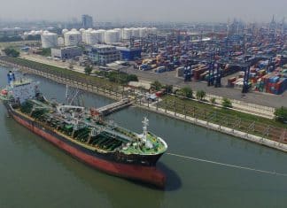 Descongelamiento de glaciares afectaría puertos de tráfico superpetrolero Iniciativa Internacional para el Clima en la Criosfera (ICCI), advierte que, en 2070 se vería afectado el tráfico de superpetroleros.