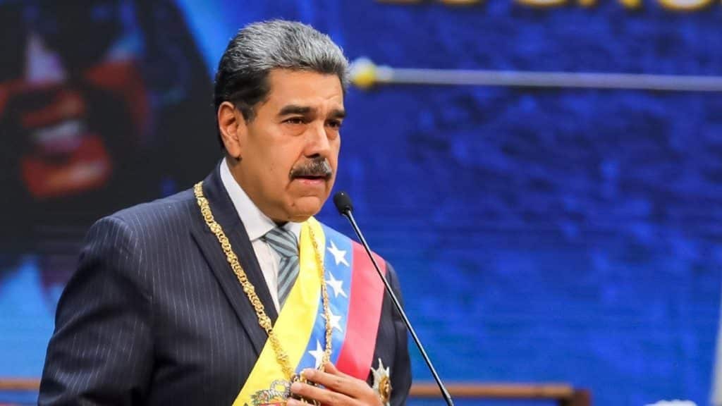 Nicolás Maduro llama a la paz y el diálogo para 2025.