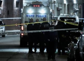 Tiroteo en Nueva York deja 11 heridos tras fiesta privada en club nocturno Tiroteo masivo en Queens deja diez personas heridas durante un ataque indiscriminado.