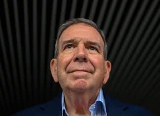 Venezuela emite orden de captura contra Edmundo González y ofrece recompensa Venezuela acusa a Edmundo González de desestabilización y llama a su captura inmediata.