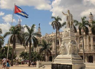 Cuba: Retiro de la lista de patrocinadores del terrorismo es una decisión correcta, pero limitada EEUU retira a Cuba de lista de países patrocinadores del terrorismo, pero mantiene bloqueo y sanciones.