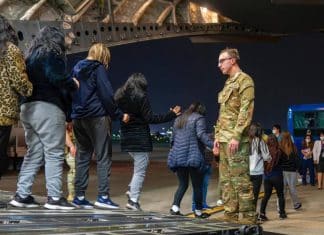 Ecuatorianos deportados desde EEUU denuncian condiciones inhumanas