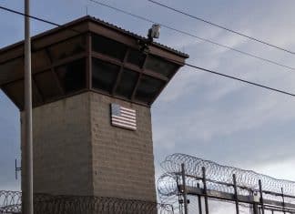 México condena la decisión de Donald Trump de enviar migrantes a Guantánamo