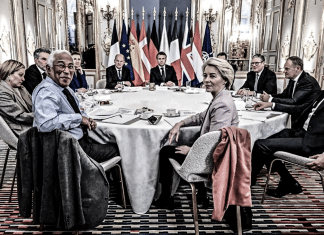 Aranceles de Trump al acero y aluminio golpearán la economía de la UE Donald Trump impone aranceles del 25% al acero y aluminio.