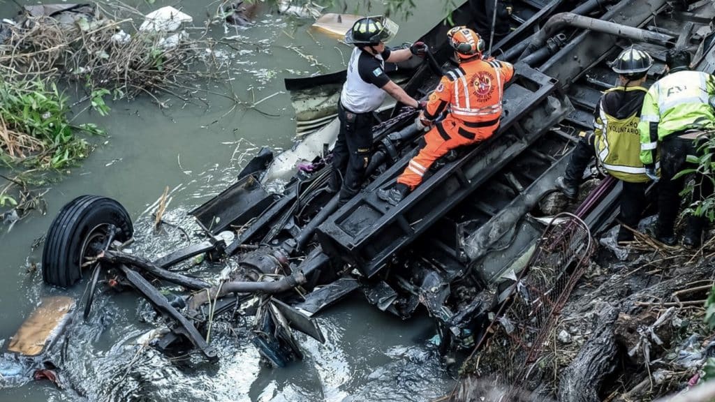 Tragedia en Guatemala deja múltiples heridos y más de 51 fallecidos.