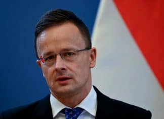 Hungria: Europa intenta bloquear la Paz en Ucrania Peter Szijjarto acusa a élites europeas de bloquear la paz en Ucrania tras avances con Rusia.