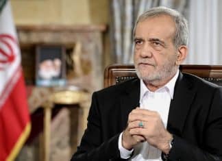 Irán no cederá ante las medidas coercitivas de EEUU Irán insta a sus ciudadanos a avanzar en su desarrollo y en la consolidación de su libertad, frente a presiones extranjeras.