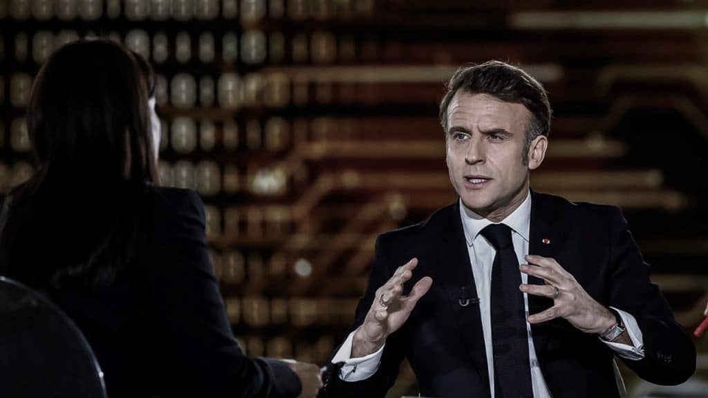 Macron advierte sobre las consecuencias de los aranceles para EEUU.