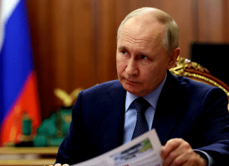 Putin afirma que la élite europea se volverá más sumisa a EEUU Putin cuestiona la autonomía de Europa frente a EEUU.