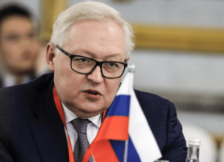 Representantes de Rusia y EEUU sostendrán nueva reunión La nueva reunión entre representantes de Rusia y EEUU tendrá lugar en un tercer país.