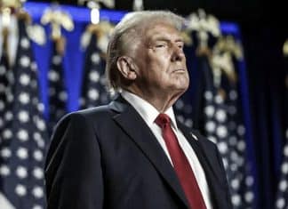 Trump ordena el bloqueo de la ayuda a Sudáfrica EEUU bloquea ayuda económica a Sudáfrica, luego de que Donald Trump criticara la aprobación de la Ley de Reforma Agraria.