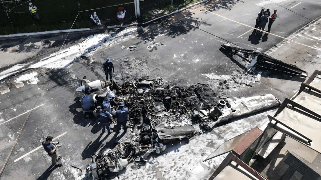 Autoridades de Brasil investigan las causas de la tragedia aérea.