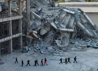 Continúan labores de rescate tras el terremoto en Myanmar y Tailandia China envía ayuda de emergencia por 13,77 millones de dólares a Myanmar.