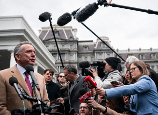 Enviado especial de Trump asegura que reunión con Putin fue positiva Witkoff afirmó que Washington prevé avances rápidos en la resolución del conflicto en Ucrania