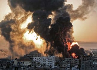 Israel asesina a más de 400 palestinos en nuevos bombardeos en Gaza Masivo bombardeo sobre la Franja de Gaza por parte del Ejército de Israel, asesina a más de 400 palestinos y deja cerca de 600 heridos.