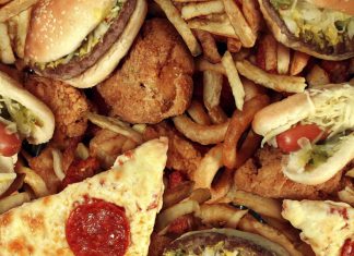 México combate consumo de comida chatarra en escuelas Ejecución de la estrategia gubernamental en México, “Vive Saludable, Vive Feliz”, combate la comida chatarra en escuelas.