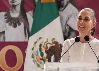 México rechaza amenaza arancelaria de Trump sobre compra de petróleo venezolano La presidenta mexicana abogó por la diplomacia y el dialogo internacional, rechazando las sanciones económicas que EEUU impone.
