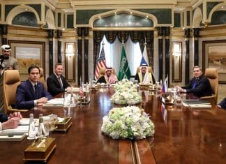 Reino Unido considera “una amenaza” el diálogo entre Rusia y EEUU Solución al conflicto en Ucrania, tras diálogo entre Rusia y EEUU es percibida por Reino Unido como “una amenaza para sus intereses”.