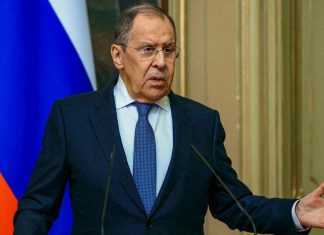 Rusia denuncia a Occidente por politizar los Derechos Humanos El ministro de Exteriores de Rusia, criticó a Occidente por ignorar violaciones de Derechos Humanos ejecutadas por el régimen de Kiev.