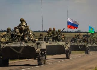 Rusia y Ucrania inician intercambio de prisioneros Primer paso “del proceso de negociaciones” es llevado a cabo por Rusia y Ucrania con un intercambio de prisioneros.