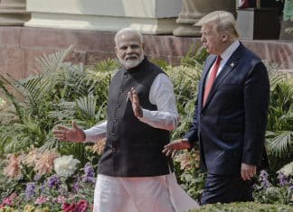 India analiza reducir aranceles en comercio con EEUU EEUU respondería con aranceles recíprocos a India, si persiste con los actuales.