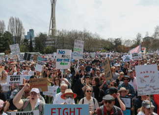 Masivas protestas en Estados Unidos contra Donald Trump Protestas en todo EEUU demuestran descontento contra el gobierno de Donald Trump.
