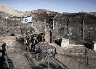 ONU denuncia a Israel por violar acuerdo de alto al fuego en el Golán sirio Israel instala 12 puestos militares en el Golán y limita el movimiento de civiles y observadores.