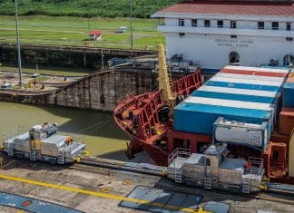 Panamá rechaza declaraciones de Trump sobre presencia militar Panamá niega presencia militar estadounidense en su territorio.
