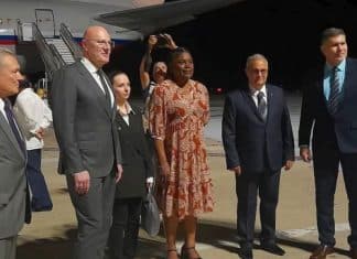 Rusia respalda a Cuba frente a las sanciones de EEUU El vice primer ruso realizó una visita a Cuba para fortalecer lazos de amistad y resistencia ante las sanciones.