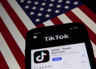 Trump extiende funcionamiento de TikTok 75 días más