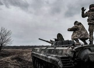 Zelenski acepta alto el fuego temporal durante la Pascua Alto al fuego entre Rusia y Ucrania se desarrolla durante la Pascua.