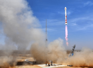 China lanza con éxito seis satélites al espacio con cohete comercial La misión refuerza el papel de China en el mercado espacial comercial y su apuesta por tecnologías más limpias.