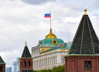 El Kremlin responde a críticas de Trump sobre Putin El portavoz presidencial ruso, Dmitri Peskov, acusa a Kiev de amenazas y reacciona a comentarios de EEUU sobre el presidente de Rusia