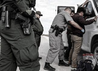 Suben muertes de migrantes detenidos en EEUU ICE ha registrado siete fallecimientos en centros de detención en lo que va de 2025.