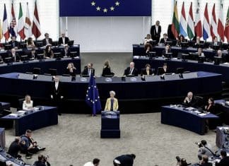 UE prepara respaldo financiero a Ucrania ante posible retiro de EEUU Trump califica las declaraciones de Zelenski sobre Crimea de “provocadoras” y “riesgosas” para la paz.