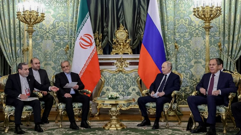 Rusia e Irán conversan sobre ataques de EEUU e Israel