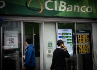 México exige pruebas a EEUU por acusaciones contra tres bancos sancionados EEUU acusa a tres bancos mexicanos de lavar dinero para cárteles del narcotráfico