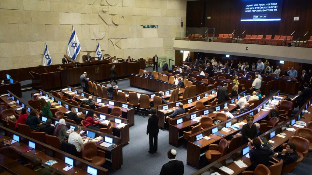 Más de medio millón de colonos israelíes residen en Cisjordania ocupada