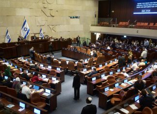 Autoridades palestinas denuncian intento israelí de anexar Cisjordania Más de medio millón de colonos israelíes residen en Cisjordania ocupada