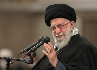 Alí Jamenei: “Irán intimida a Estados Unidos”